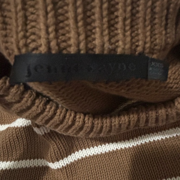 🍂Jenni Kayne Chloe Crewneck Sweater in Brown and White Stripes - Picture 4 of 7